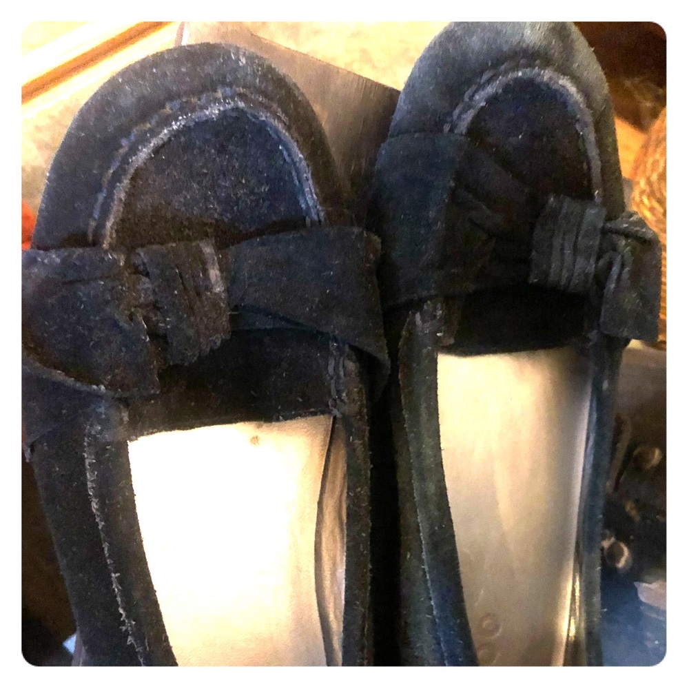 ☀️Me Too Black Suede loafers